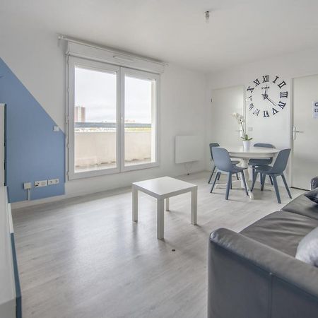 Bel Appartement De 2 Chambres A 40 Min De Paris Courcouronnes Exteriér fotografie