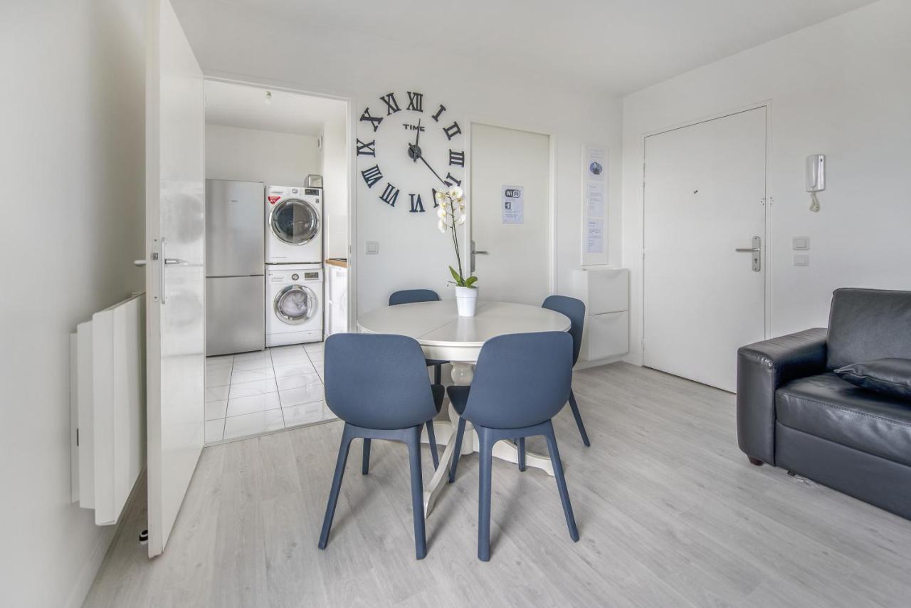 Bel Appartement De 2 Chambres A 40 Min De Paris Courcouronnes Exteriér fotografie