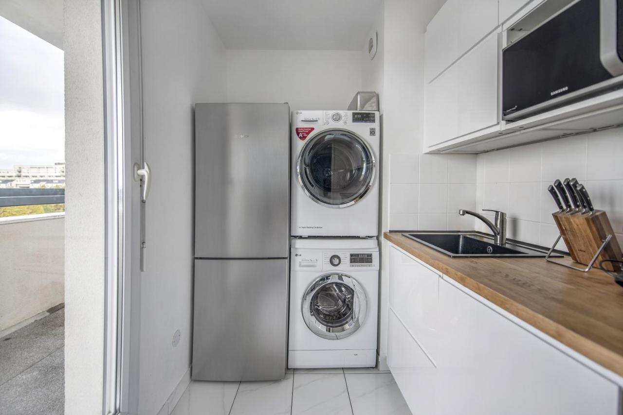Bel Appartement De 2 Chambres A 40 Min De Paris Courcouronnes Exteriér fotografie