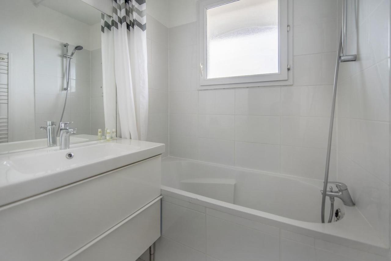 Bel Appartement De 2 Chambres A 40 Min De Paris Courcouronnes Exteriér fotografie